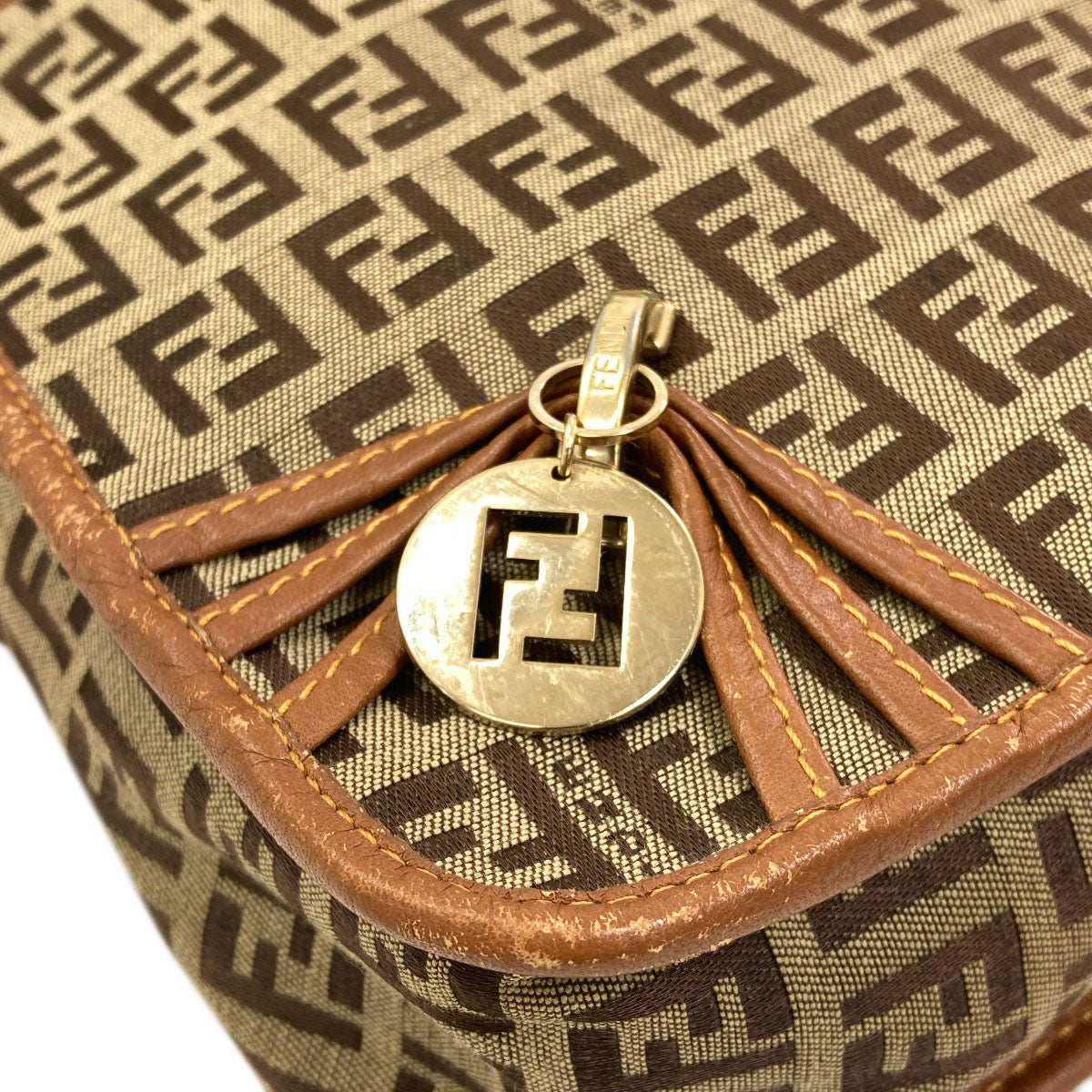 FENDI Long Shoulder Zucca Pattern Shoulder Bag Canvas Ladies [Used]
