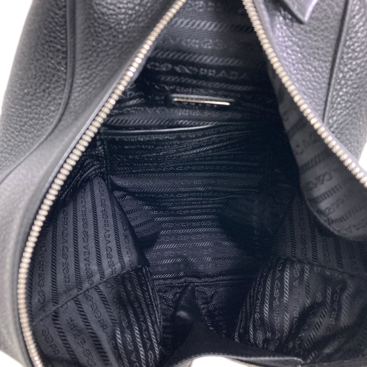 PRADA 2VZ099 Triangle Backpack Â· Daypack Leather Ladies [Used]