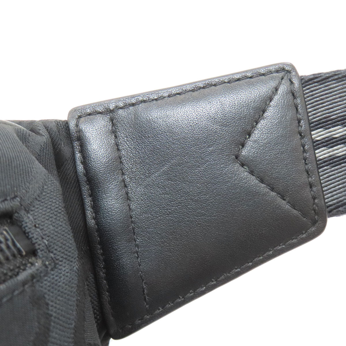 BURBERRY TB logo body bag Nylon canvas Ladies [Used]