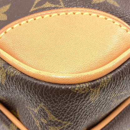 LOUIS VUITTON M45236 Amazon Shoulder Bag Monogram canvas Ladies [Used]