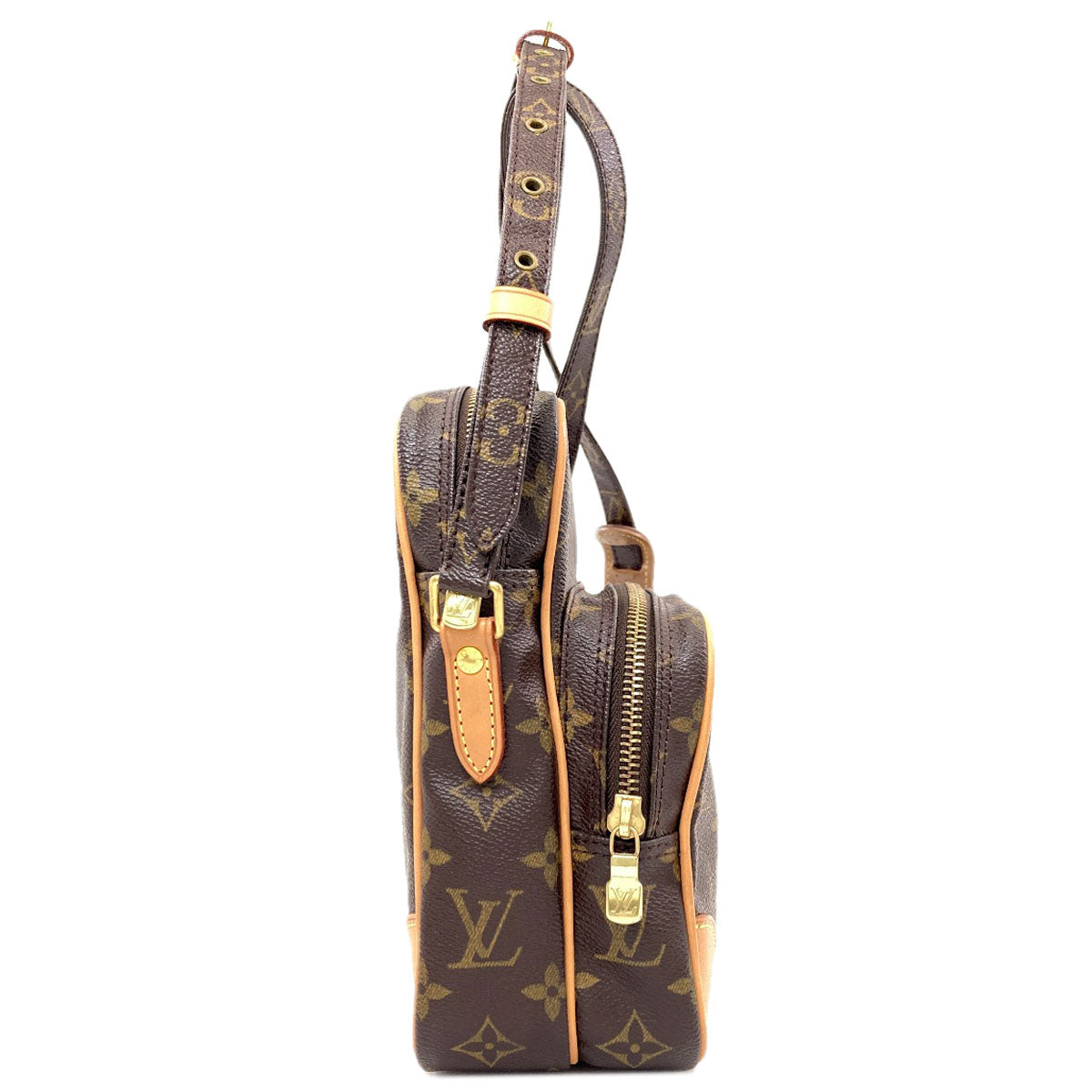 LOUIS VUITTON M45236 Amazon Shoulder Bag Monogram canvas Ladies [Used]