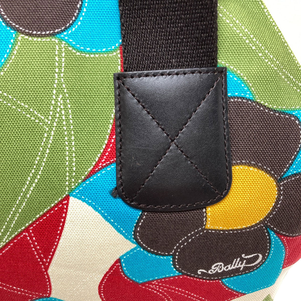 BALLY Flower pattern Handbag Canvas Ladies [Used]