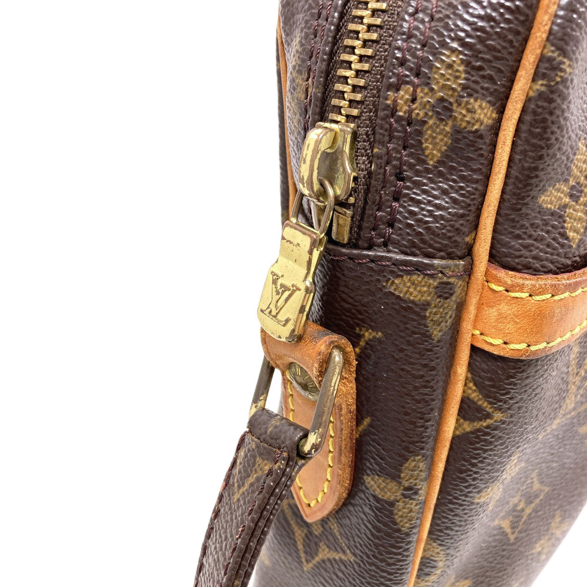 LOUIS VUITTON M45266 Dunouve Shoulder Bag Monogram canvas Ladies [Used]