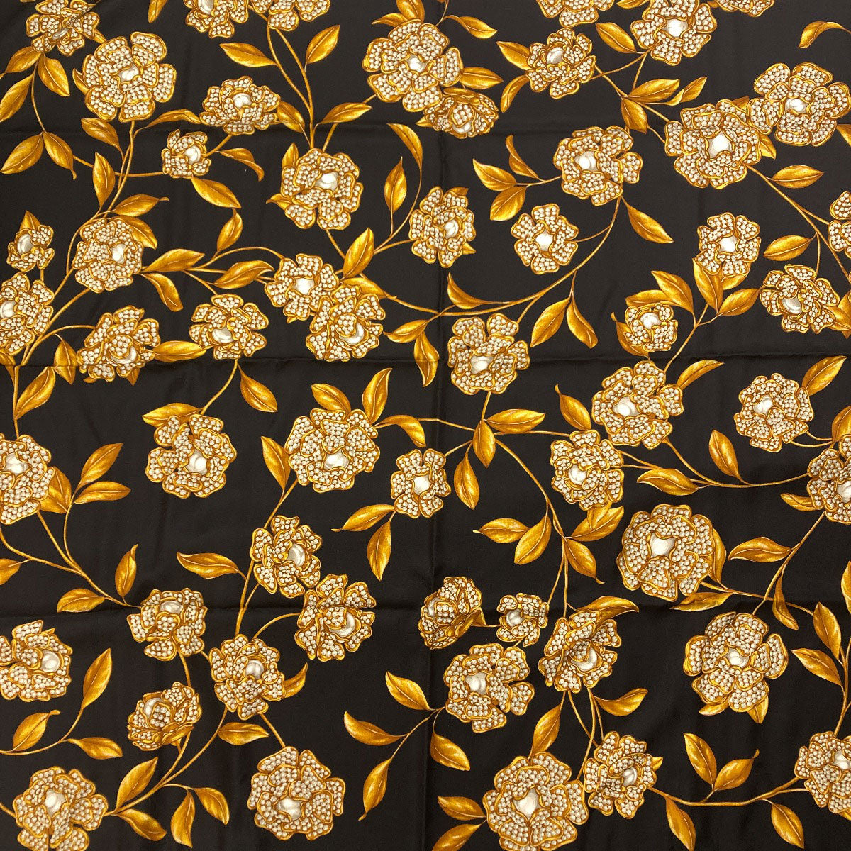 CHANEL Camellia pattern Scarf Silk Ladies [Used]