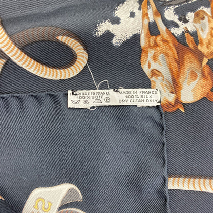 HERMES Carre90 LES MUSTANNGS Wild Horse Scarf Silk Ladies [Used]