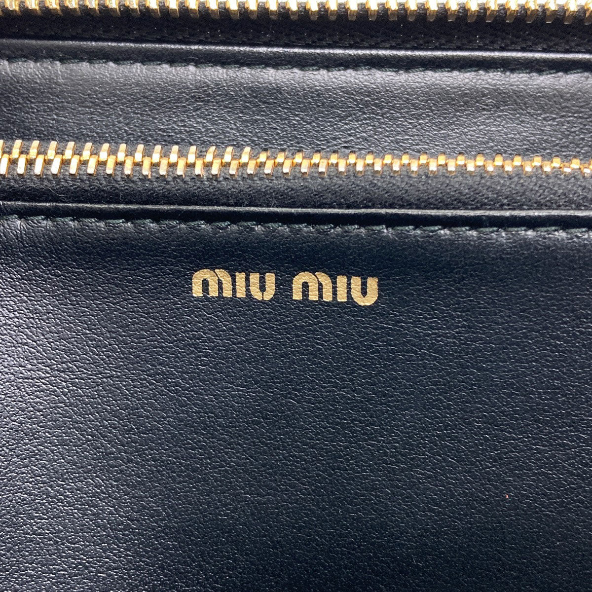 MIUMIU quilting Long wallet (with coin pocket) Leather Ladies [Used]