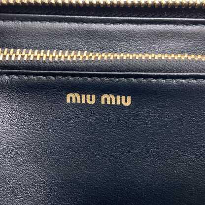MIUMIU quilting Long wallet (with coin pocket) Leather Ladies [Used]