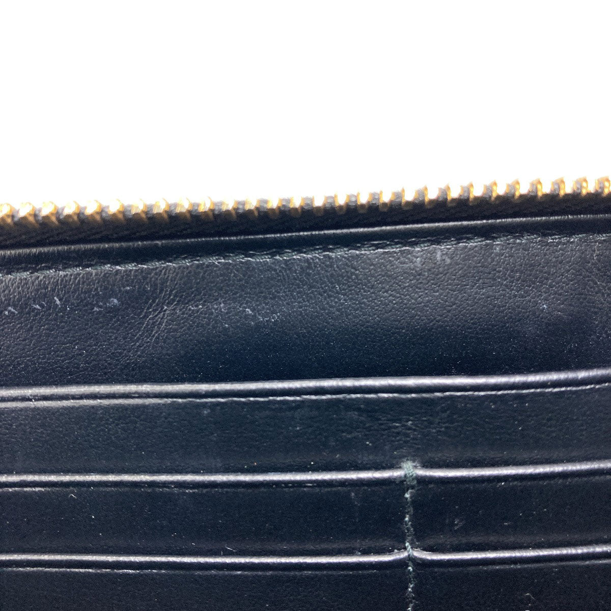 MIUMIU quilting Long wallet (with coin pocket) Leather Ladies [Used]