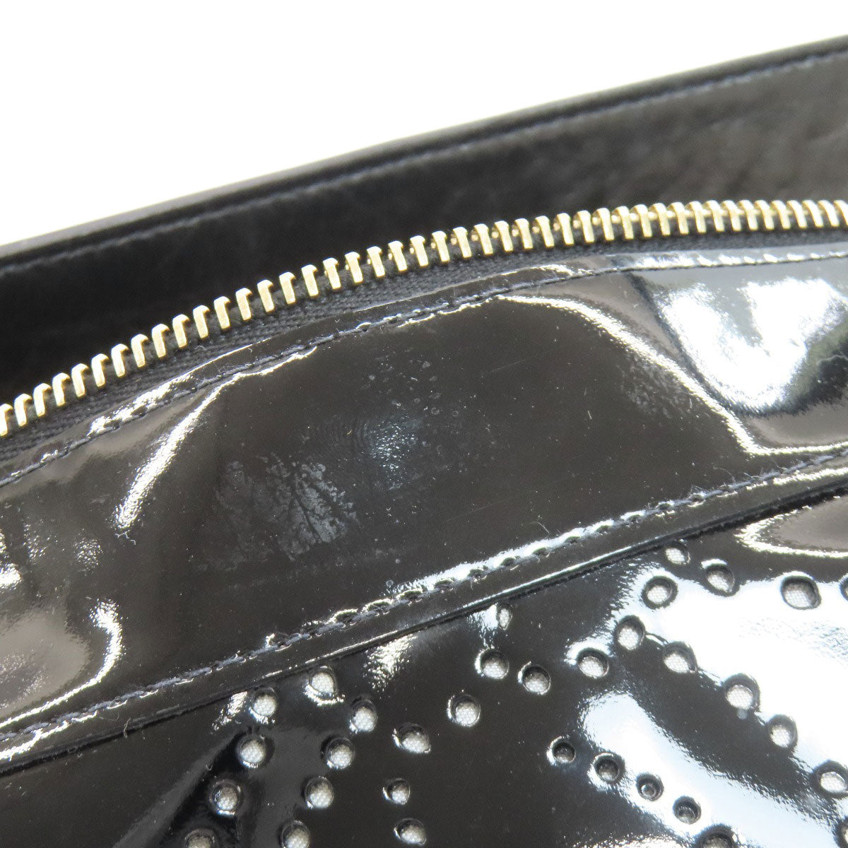 CHANEL Camellia Punching GoldHardware Shoulder Bag Enamel Ladies [Used]