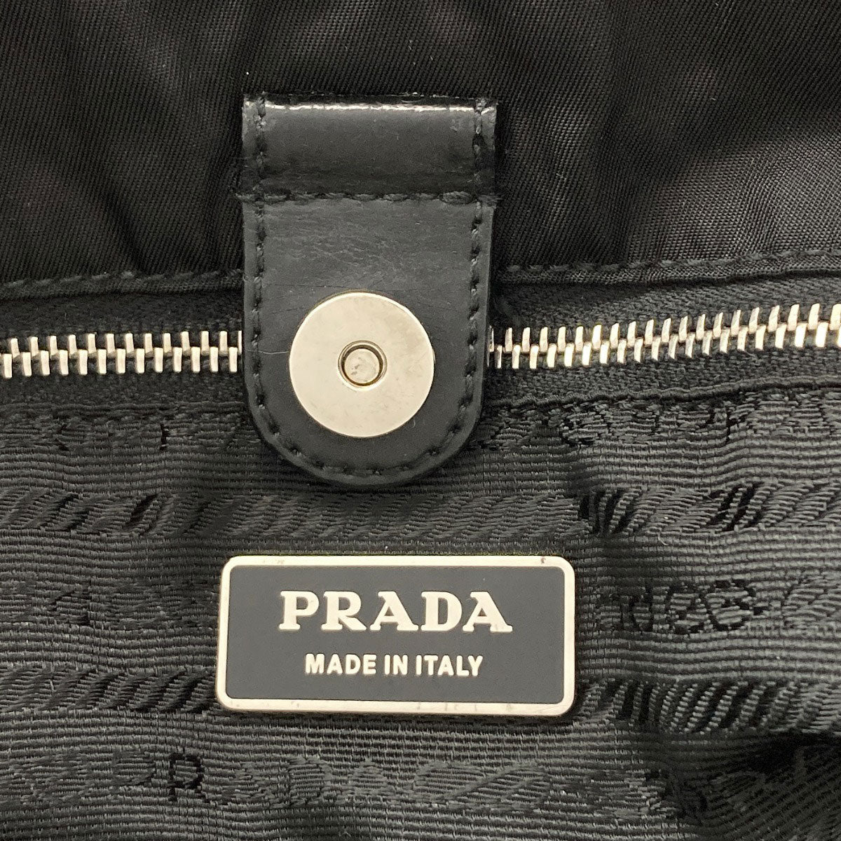 PRADA Logo Hardware Handbag Nylon Ladies [Used]