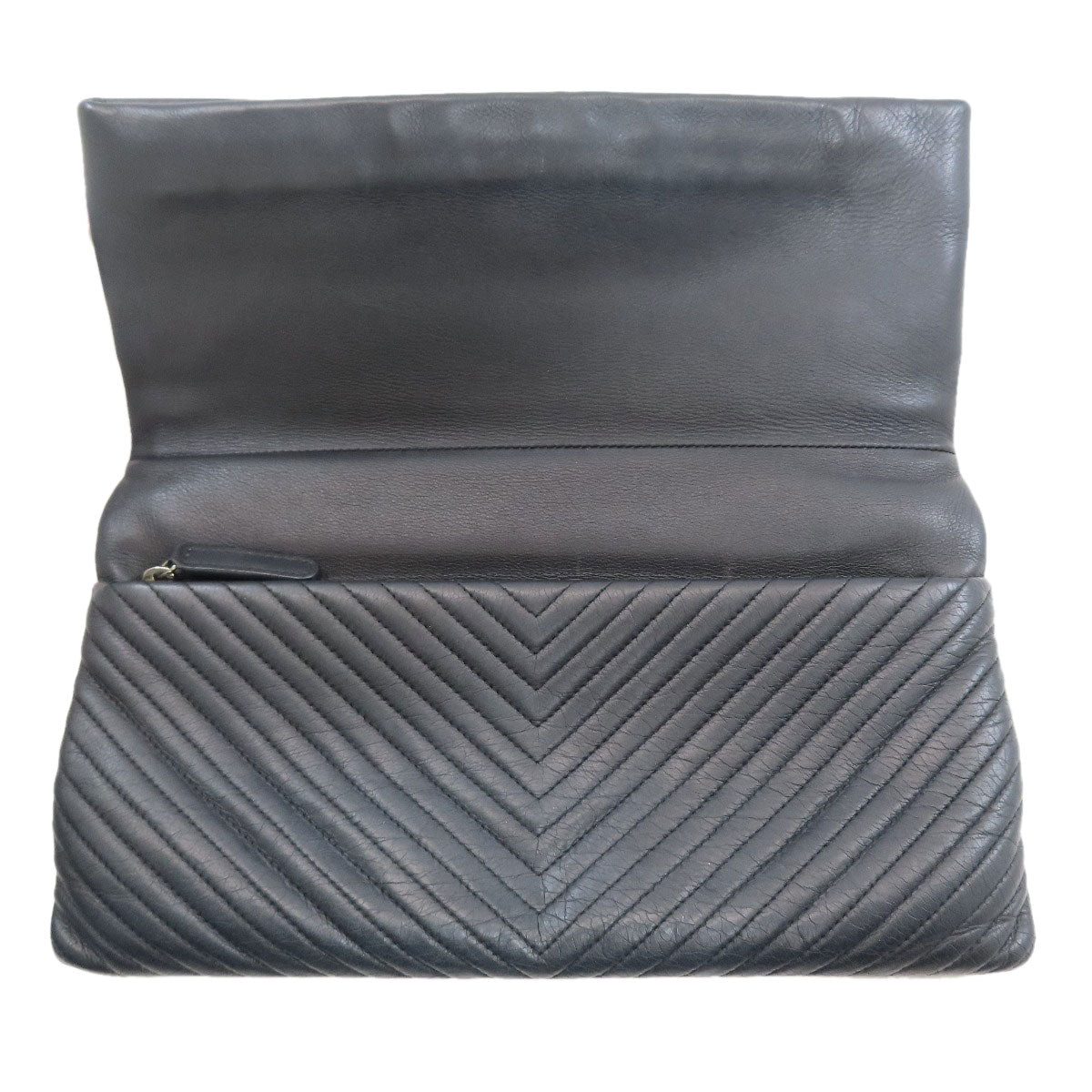 CHANEL Boy Chanel V-stitch SilverHardware Clutch bag Calf Ladies [Used]