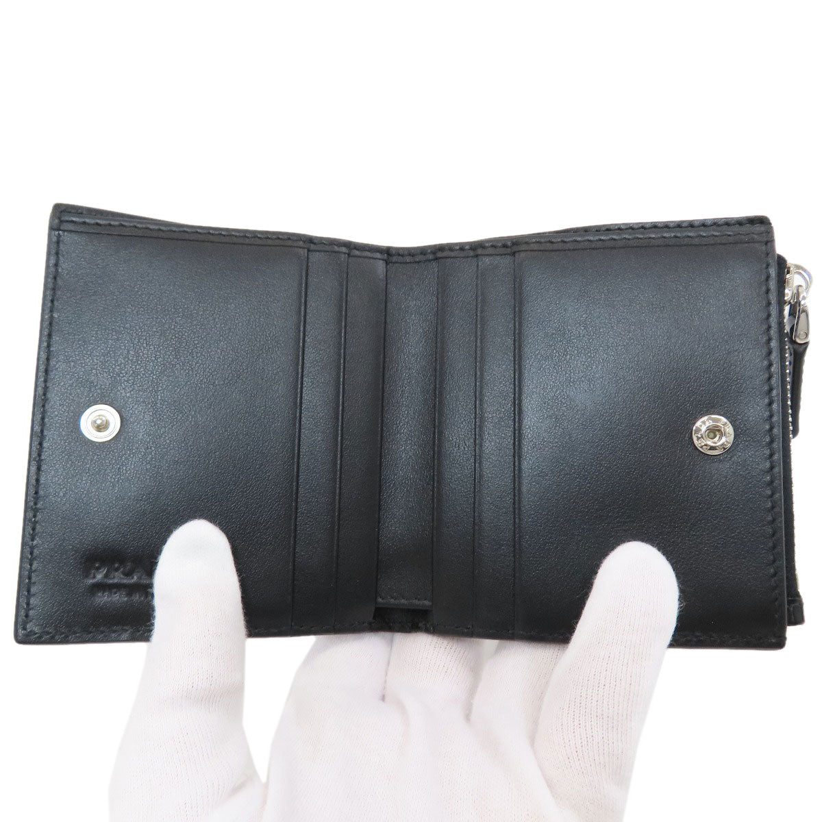 PRADA Embossing Bifold Wallet with Coin Pocket Leather Ladies [Used]