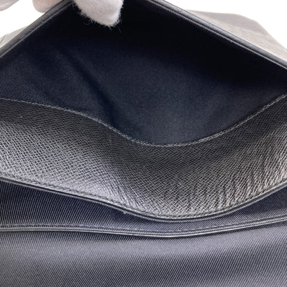 LOUIS VUITTON Roman PM Shoulder Bag Taiga Ladies [Used]