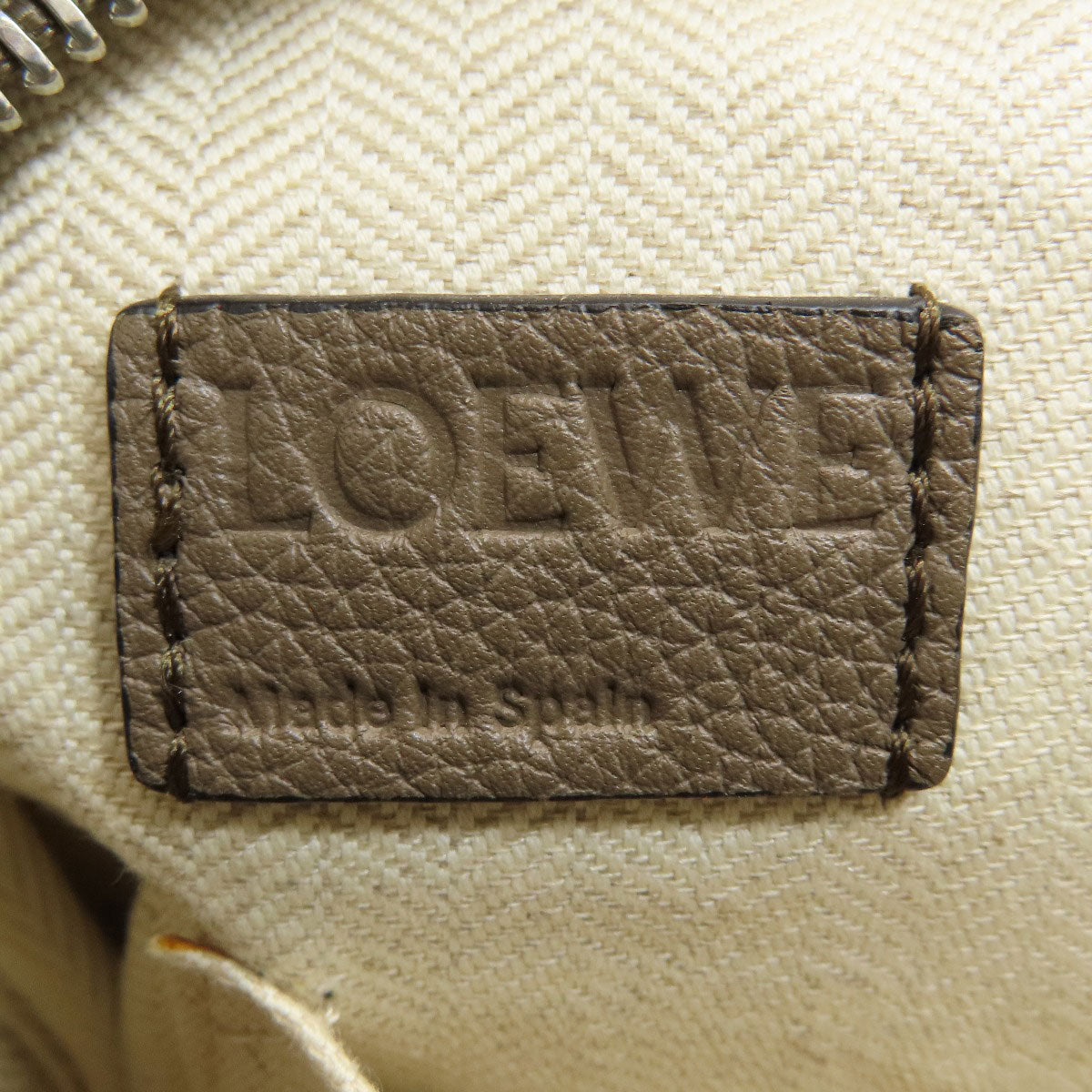 LOEWE Long Shoulder Military Messenger Shoulder Bag Calf Ladies [Used]