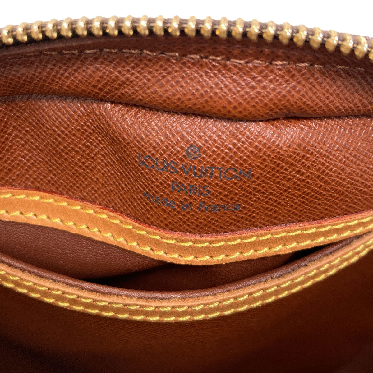 LOUIS VUITTON M51221 Blower Shoulder Bag Monogram canvas Ladies [Used]