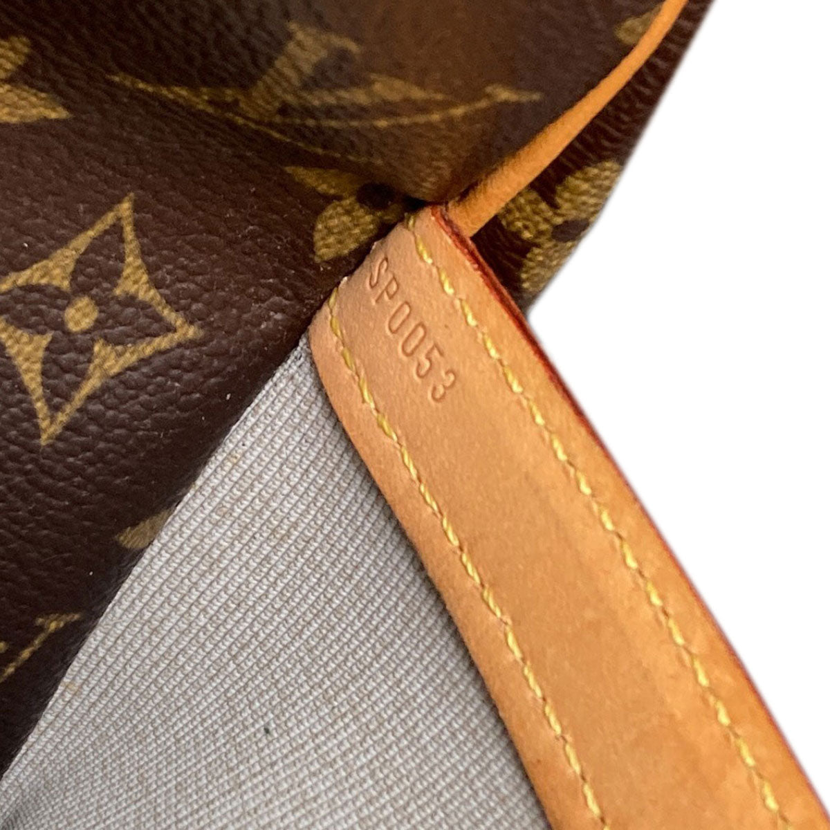 LOUIS VUITTON M45252 Reporter GM Shoulder Bag Monogram canvas Ladies [Used]