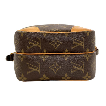 LOUIS VUITTON M45236 Amazon Shoulder Bag Monogram canvas Ladies [Used]
