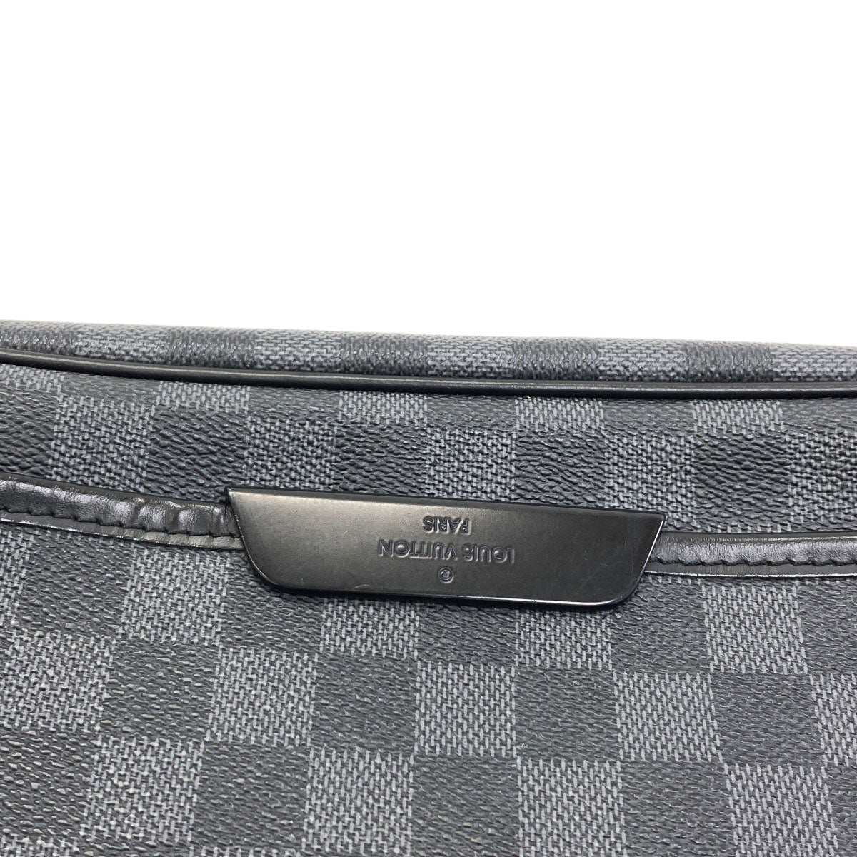 LOUIS VUITTON N58029 Daniel MM Shoulder Bag Damier canvas mens [Used]