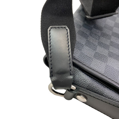 LOUIS VUITTON N58029 Daniel MM Shoulder Bag Damier canvas mens [Used]