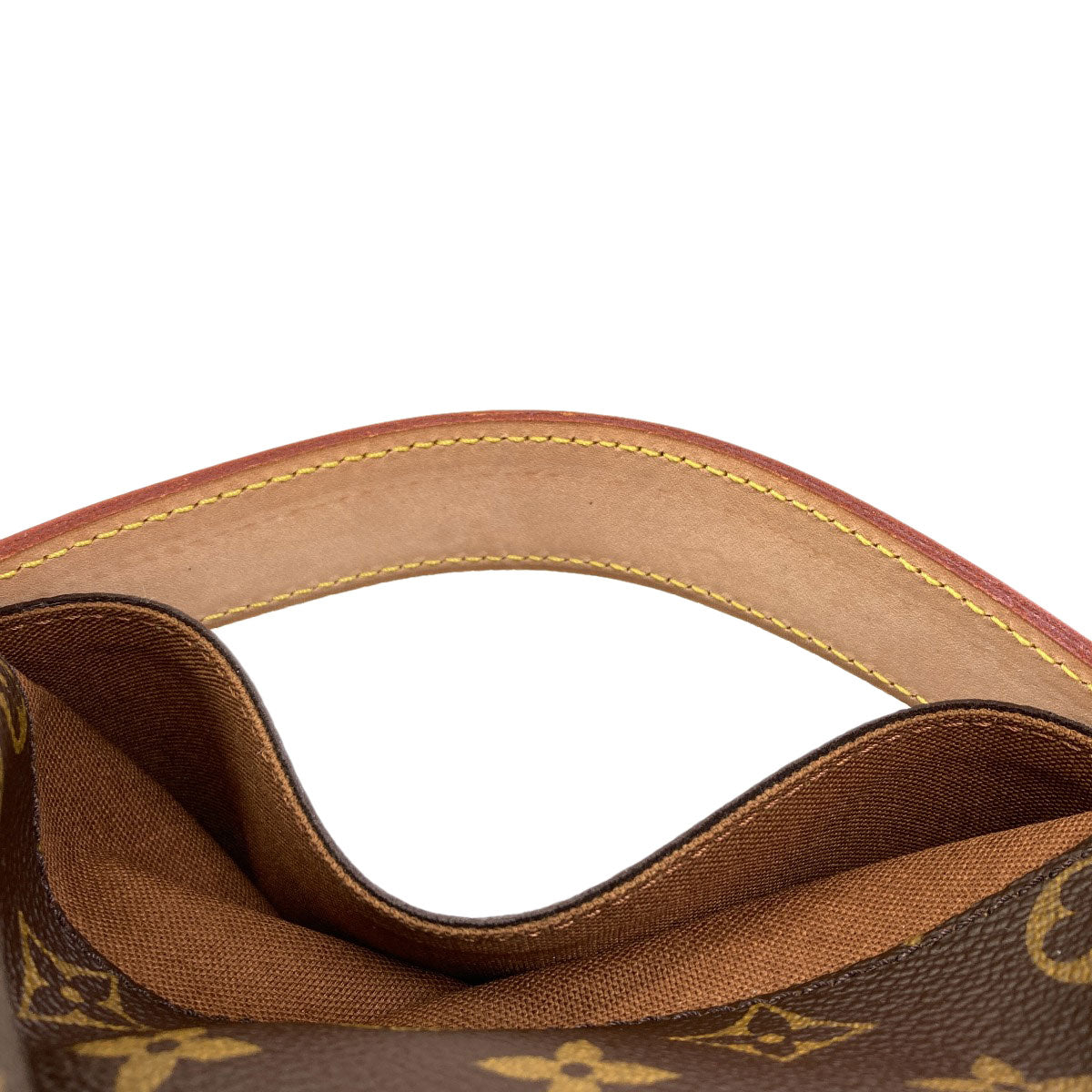 LOUIS VUITTON M45257 Aves Shoulder Bag Monogram canvas Ladies [Used]