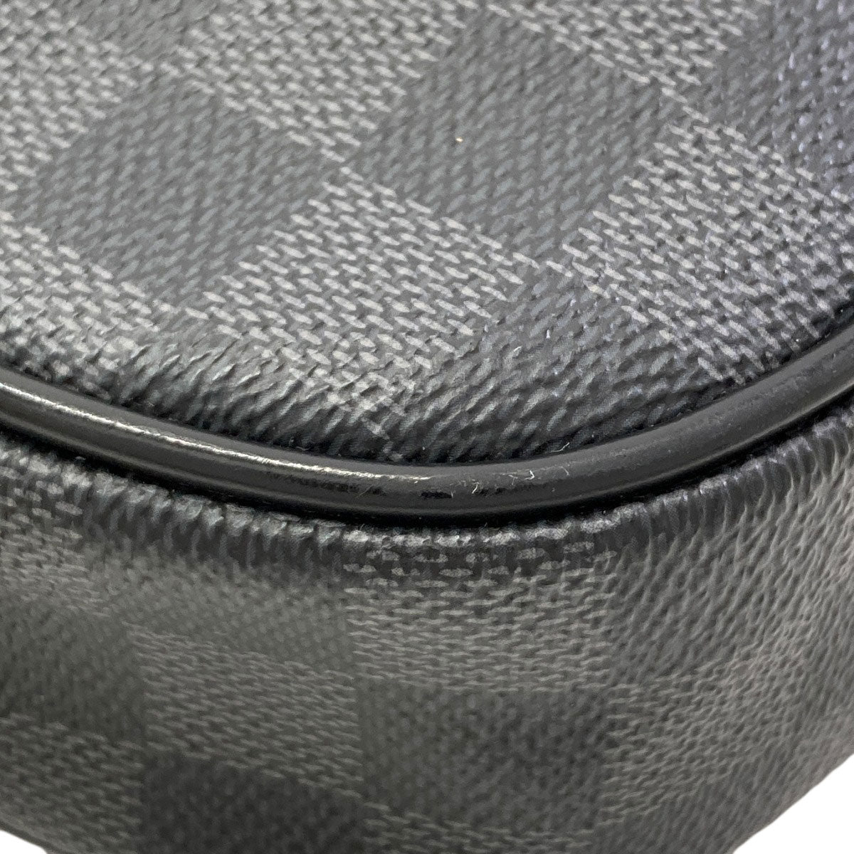 LOUIS VUITTON N41289 Ambreil body bag Damier canvas mens [Used]