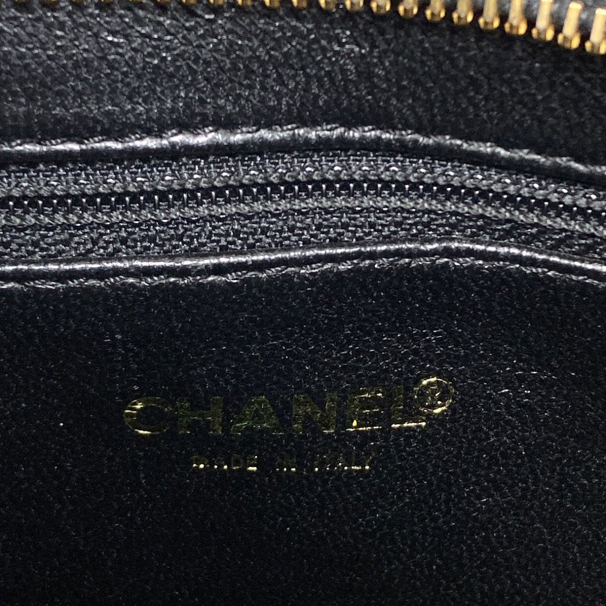 CHANEL Medallion GoldHardware Tote Bag Grained Calfskin Skin Ladies [Used]