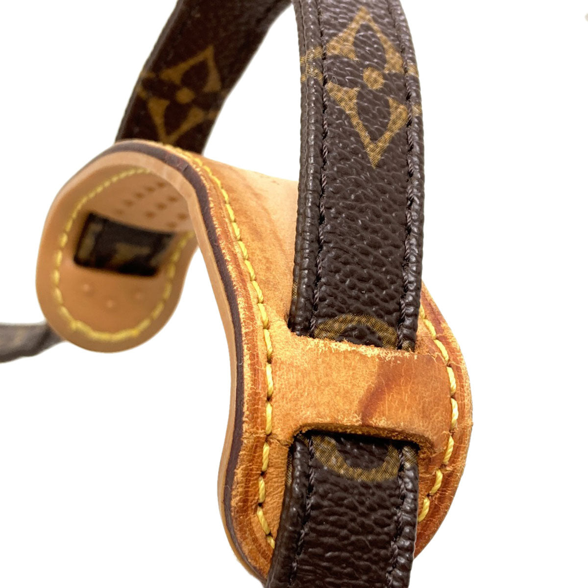LOUIS VUITTON M45236 Amazon Shoulder Bag Monogram canvas Ladies [Used]