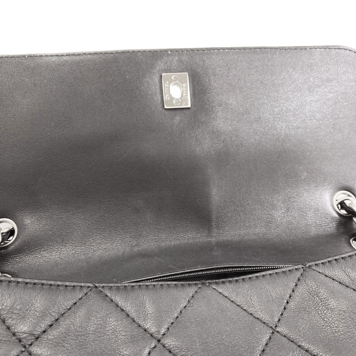 CHANEL Matelasse COCO Mark SilverHardware Shoulder Bag Calf Ladies [Used]