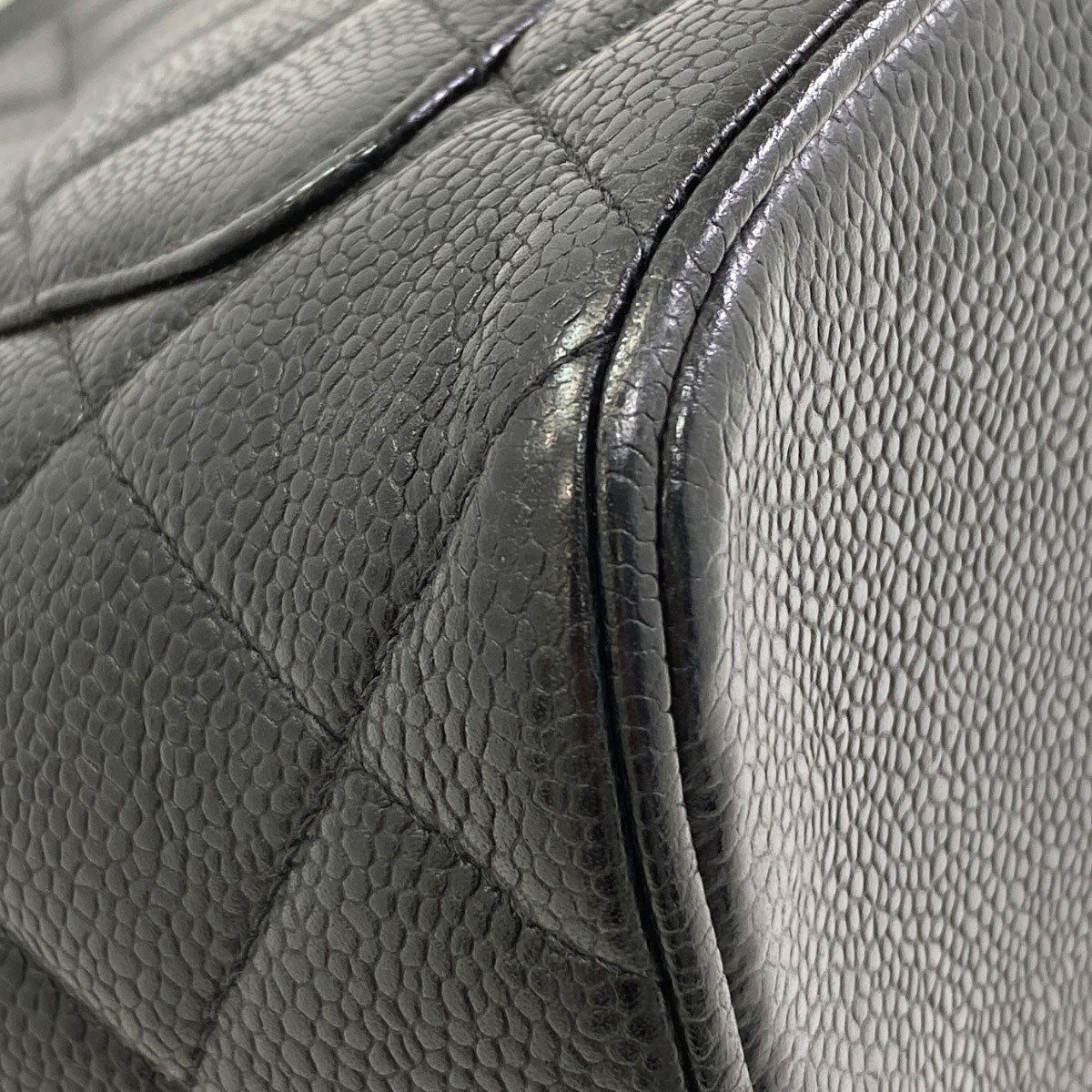 CHANEL Medallion SilverHardware Tote Bag Grained Calfskin Skin Ladies [Used]