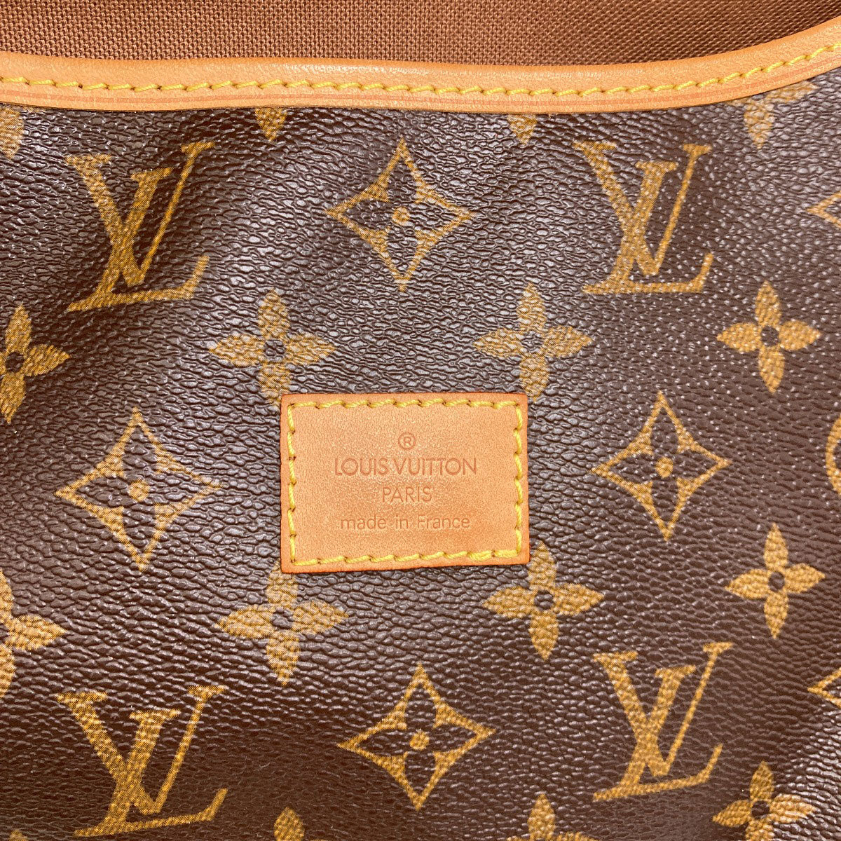 LOUIS VUITTON M40710 Saumur MM Shoulder Bag Monogram canvas Ladies [Used]