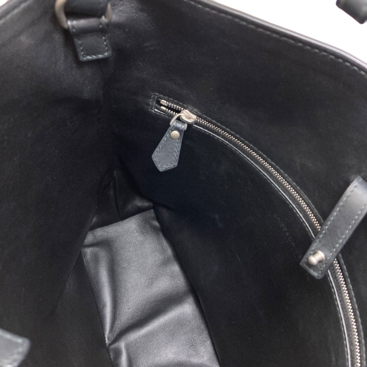 BOTTEGA VENETA logo Shoulder Bag Calf Ladies [Used]