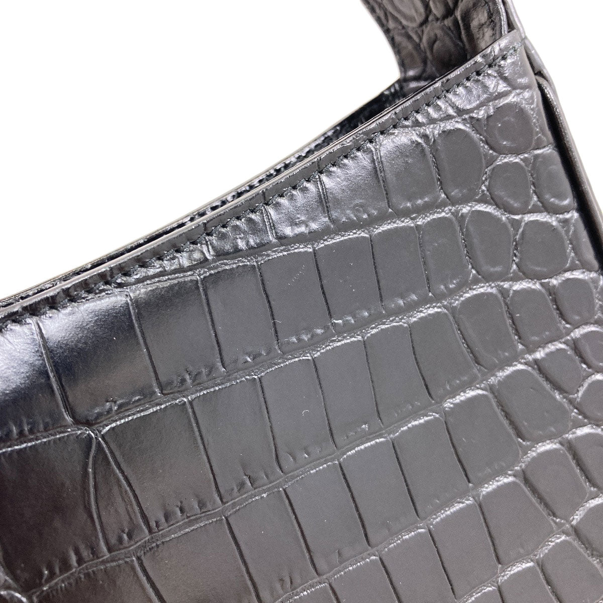 YVES SAINT LAURENT Le Sancassette One Belt Cassandra Embossed Shoulder Bag Leather Ladies [Used]
