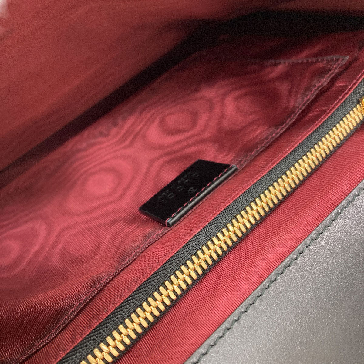 GUCCI 575934 Zumi Shoulder Bag Leather Ladies [Used]