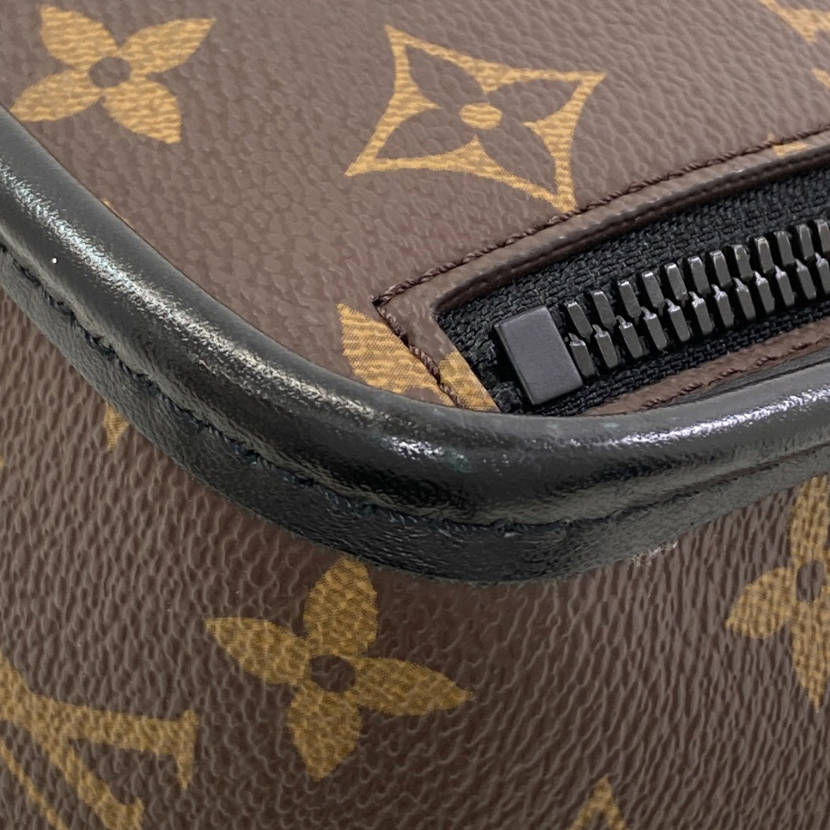 LOUIS VUITTON M46442 Macassar Arch Messenger Shoulder Bag Monogram canvas Ladies [Used]