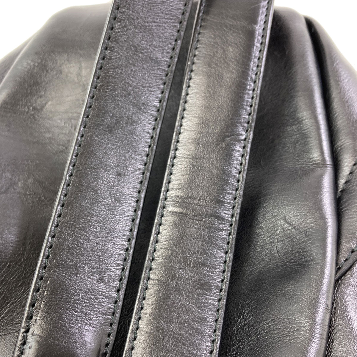 BALENCIAGA 580026 B logo Backpack Â· Daypack Leather Ladies [Used]