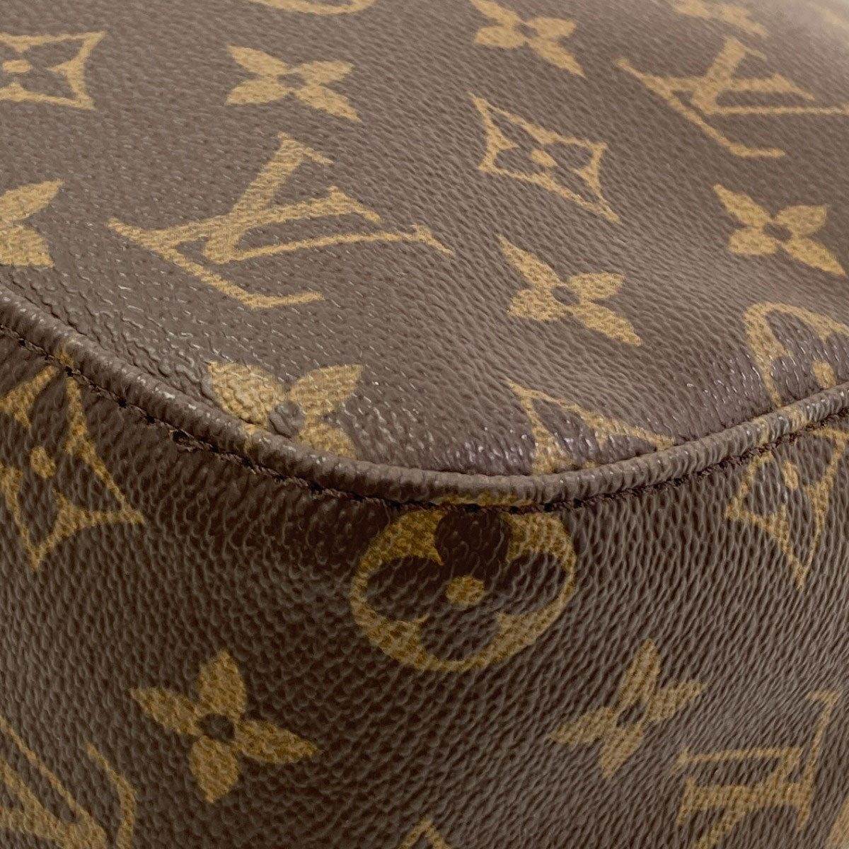 LOUIS VUITTON M51146 Looping MM Handbag Monogram canvas Ladies [Used]