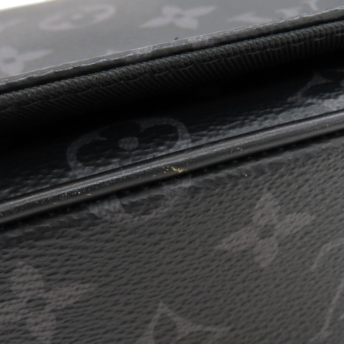 LOUIS VUITTON M44000 District PM Shoulder Bag Monogram Eclipse mens [Used]