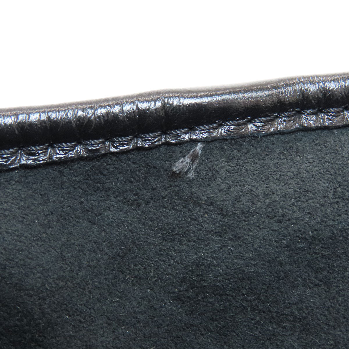 LOUIS VUITTON M24861 Carryall Cargo Vibe PM Shoulder Bag Lambskin Ladies [Used]