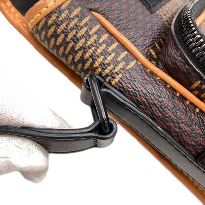 LOUIS VUITTON N40357 Amazon Messenger NIGO Collaboration Shoulder Bag Monogram canvas Damier GiantLadies [Used]