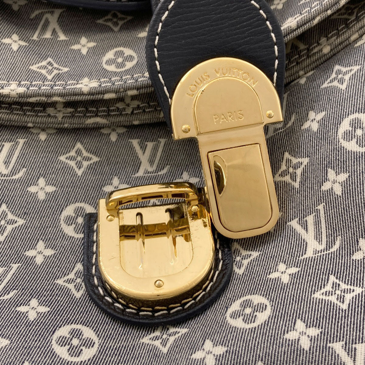 LOUIS VUITTON M56700 Romance ankle Handbag Monogram Lee Deal Ladies [Used]