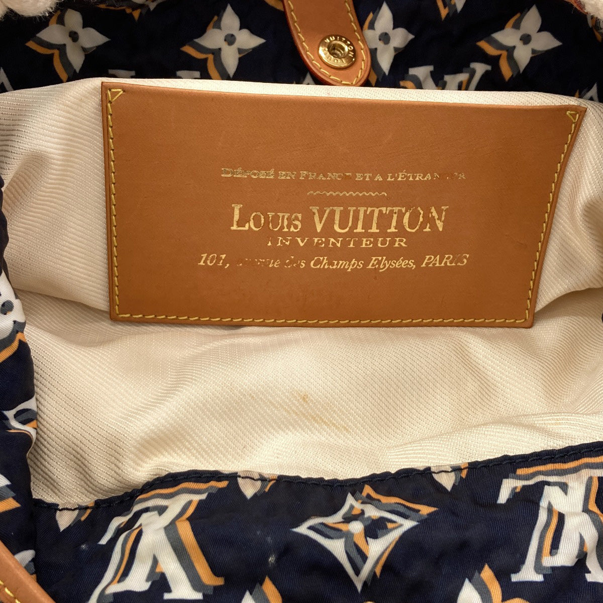 LOUIS VUITTON M40235 Bull MM Shoulder Bag Nylon Ladies [Used]