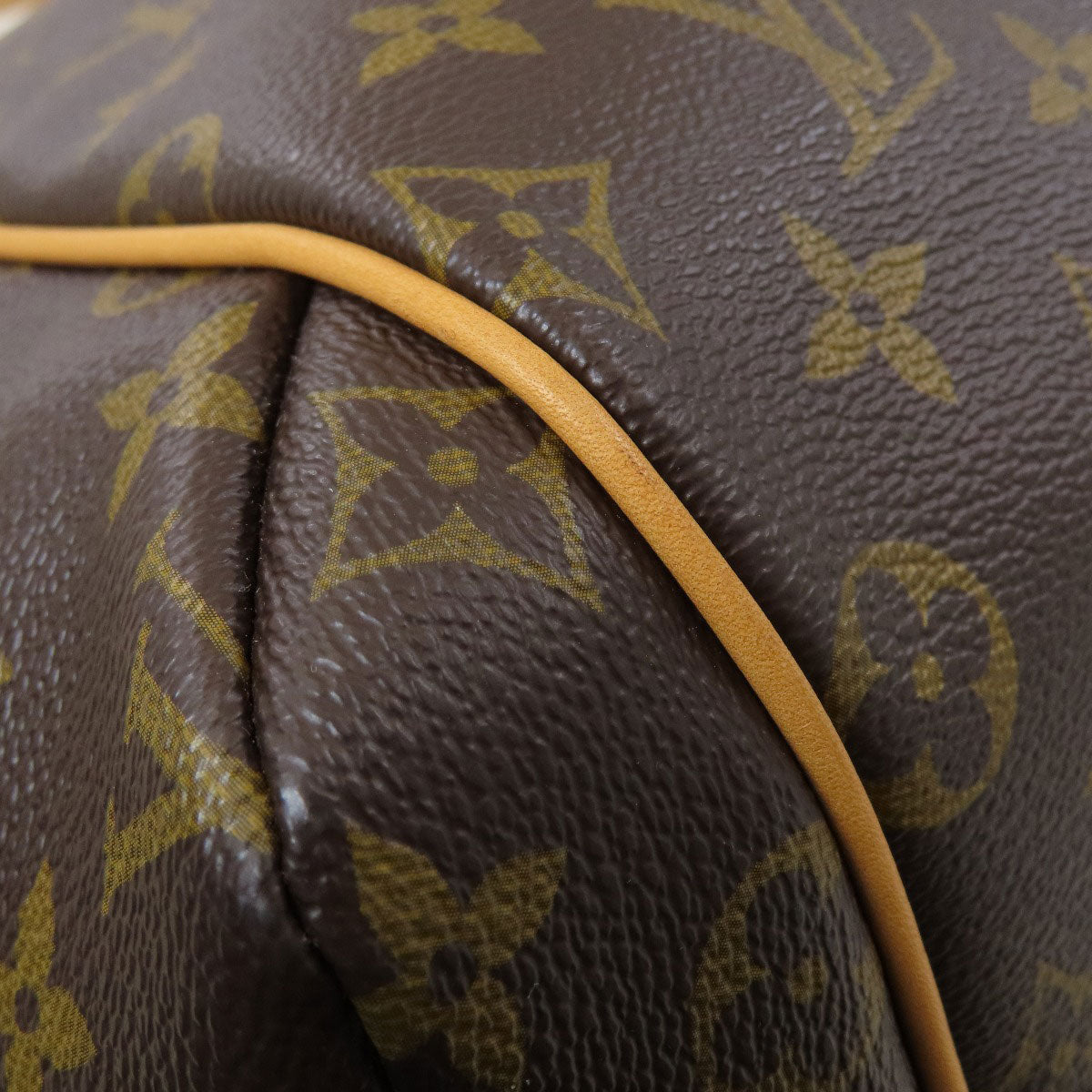 LOUIS VUITTON M56689 Totally MM Tote Bag Monogram canvas Ladies [Used]