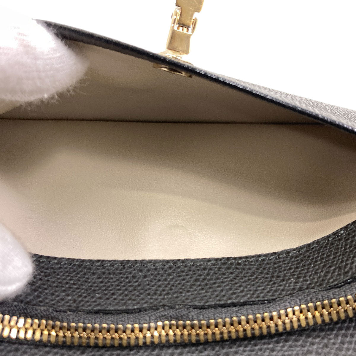 Valextra Brera Long wallet (with coin pocket) Leather Ladies [Used]