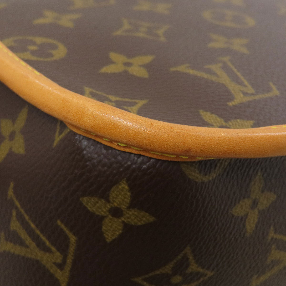 LOUIS VUITTON M42250 Sologne Shoulder Bag Monogram canvas Ladies [Used]