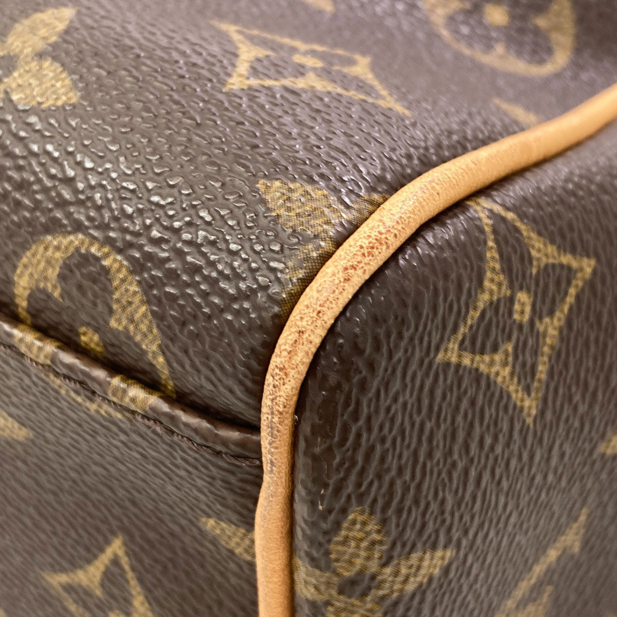 LOUIS VUITTON M45257 Aves Shoulder Bag Monogram canvas Ladies [Used]