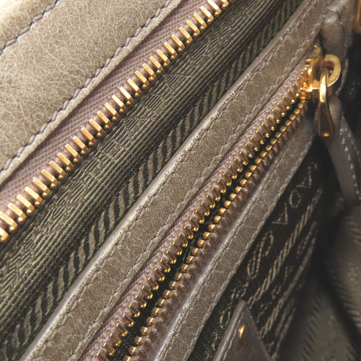 PRADA 2WAY Handbag Leather Ladies [Used]