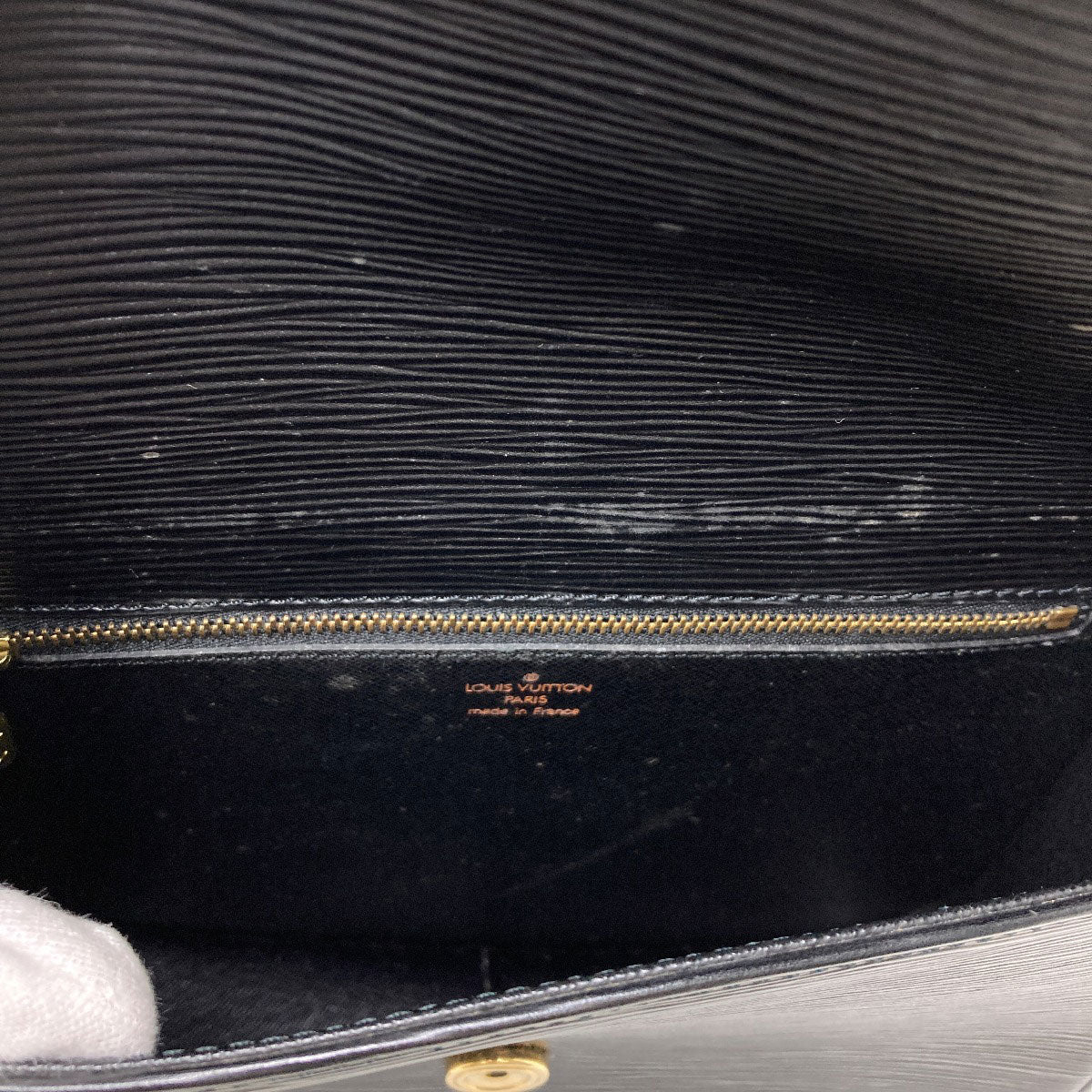 LOUIS VUITTON M52192 Saint Cloud Shoulder Bag Epi Leather Ladies [Used]