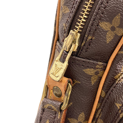 LOUIS VUITTON M45236 Amazon Shoulder Bag Monogram canvas Ladies [Used]