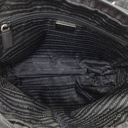 PRADA B8495 Logo Hardware Handbag Nylon Ladies [Used]