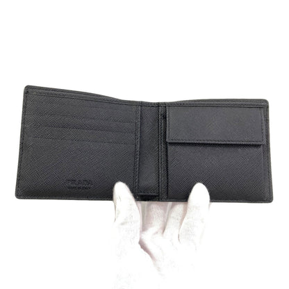 PRADA logo Bifold Wallet with Coin Pocket Safiano Ladies [Used]